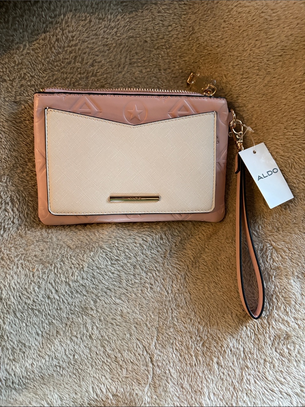Aldo wristlet